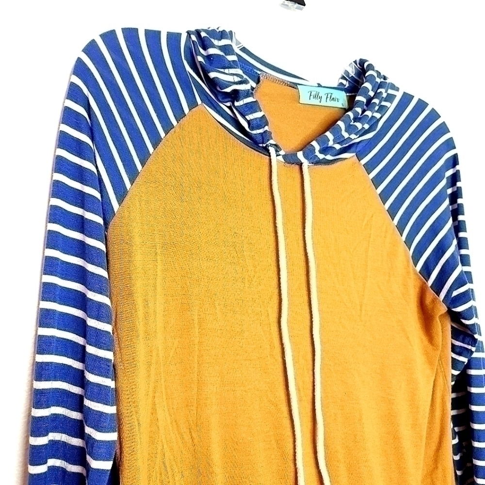 Filly Flair Women’s Small Brown and Blue White Striped Pullover Hoodie - Picture 4 of 11